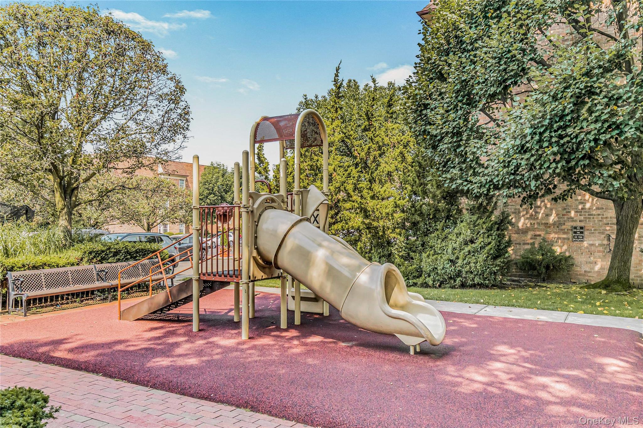 Condo Lori  Queens, NY 11360, MLS-980261-15