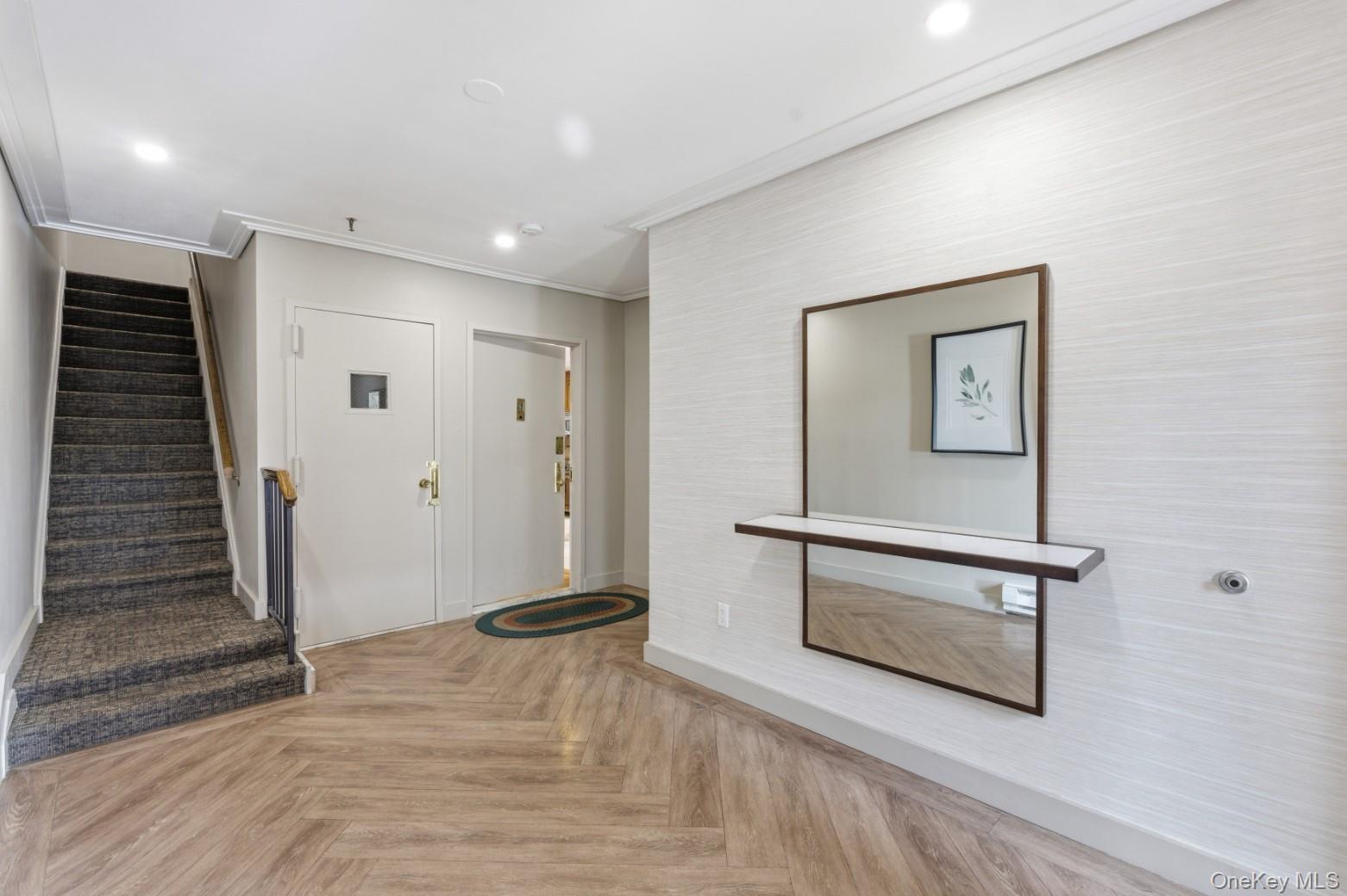 Condo Lori  Queens, NY 11360, MLS-980261-4