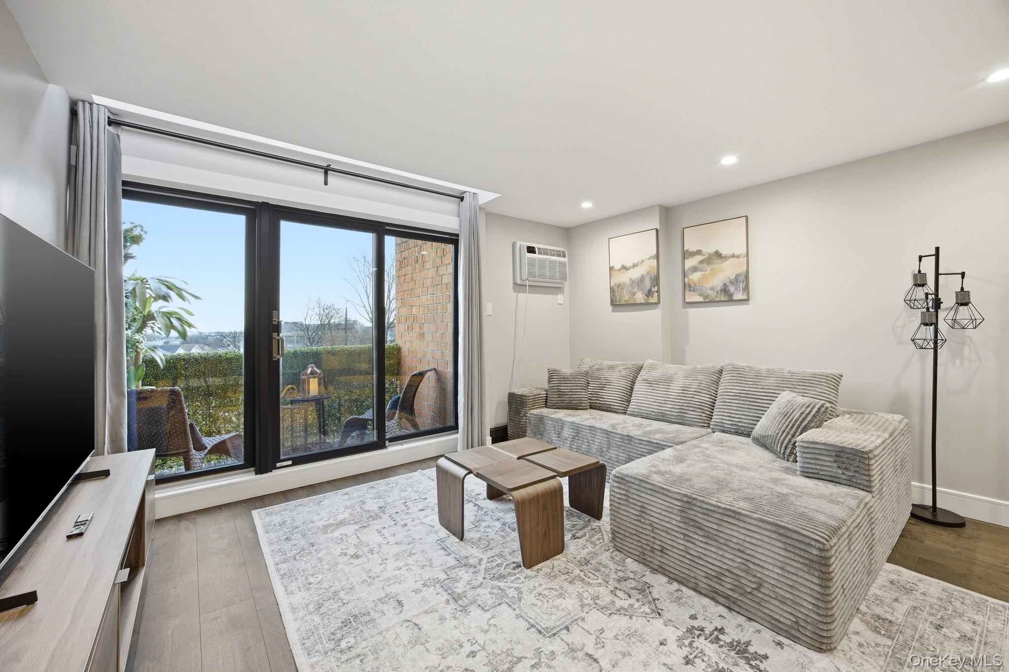 Condo Austin  Queens, NY 11415, MLS-980275-11