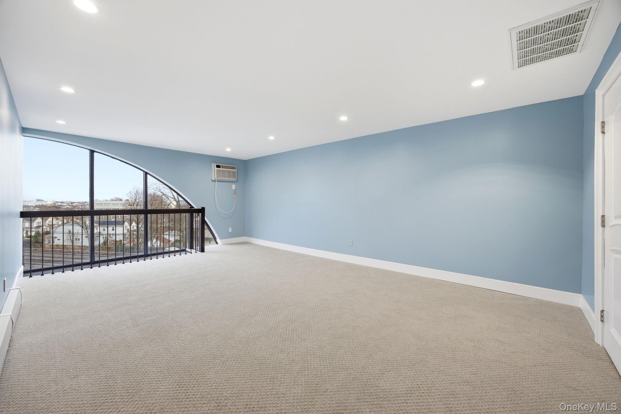 Condo Austin  Queens, NY 11415, MLS-980275-17