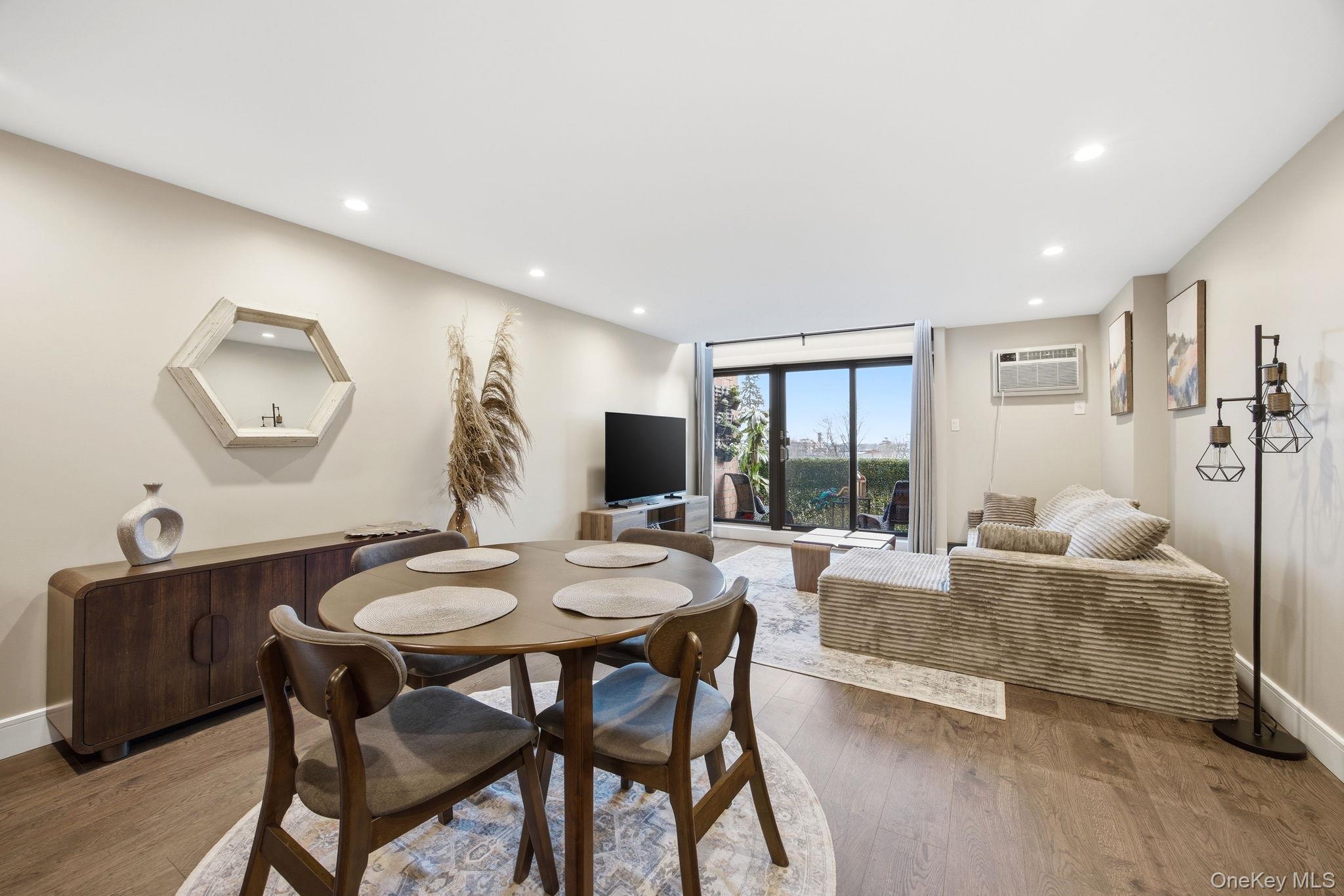 Condo Austin  Queens, NY 11415, MLS-980275-8