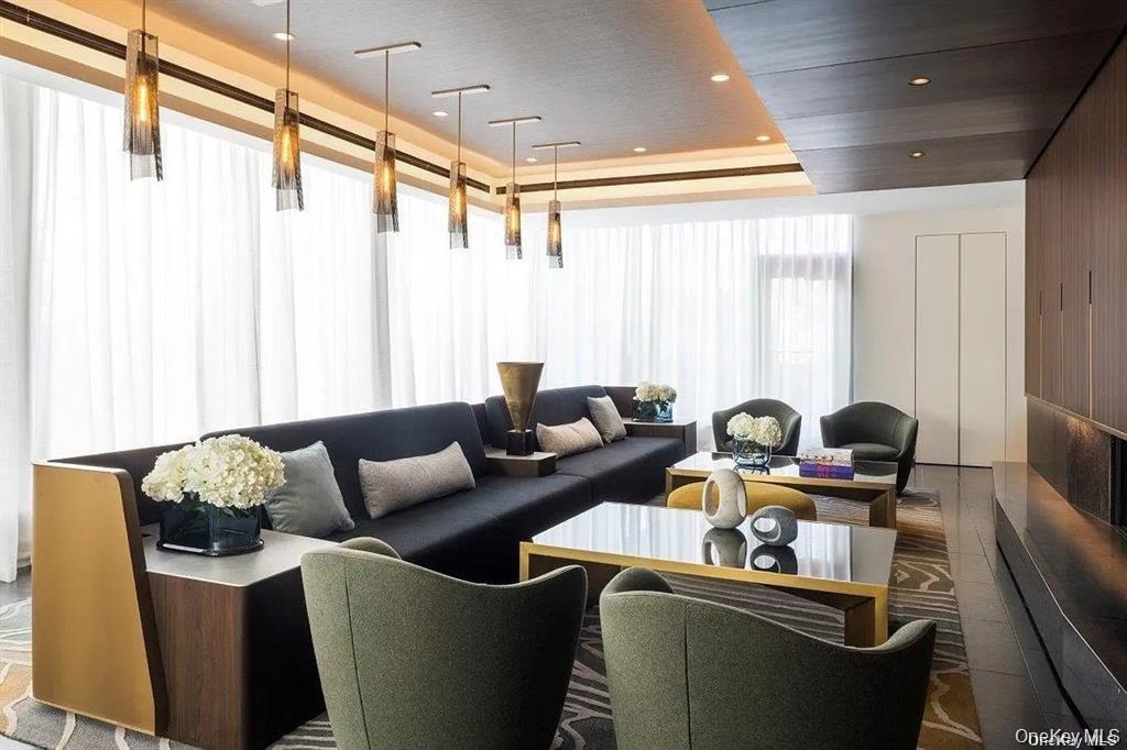 Condo 39th  Queens, NY 11354, MLS-980280-9