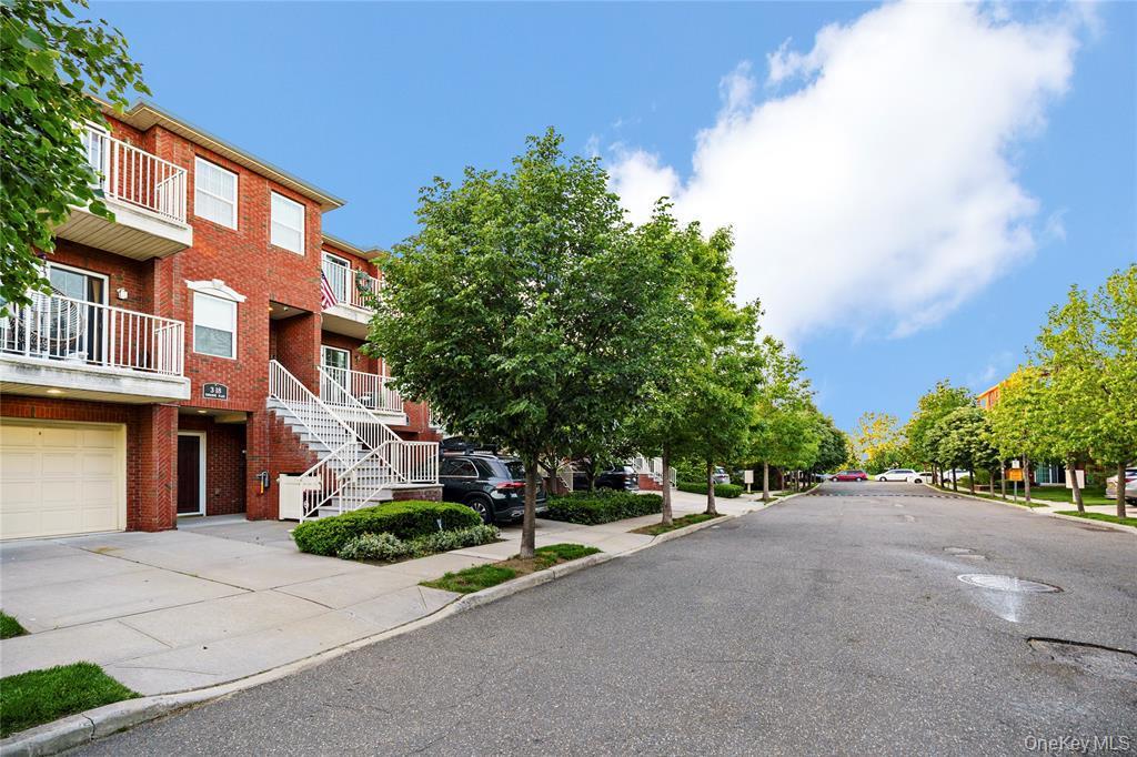 Condo Endeavor Queens, NY 11356, MLS-980281-18