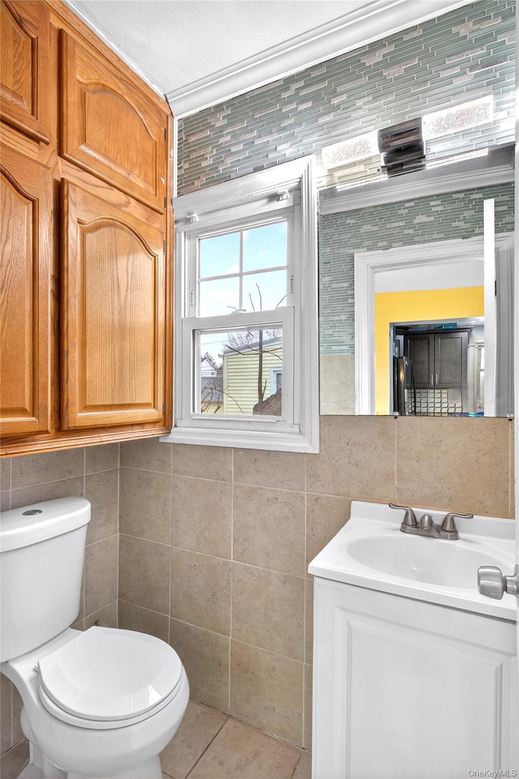 Single Family Dubois  Nassau County, NY 11581, MLS-980287-9