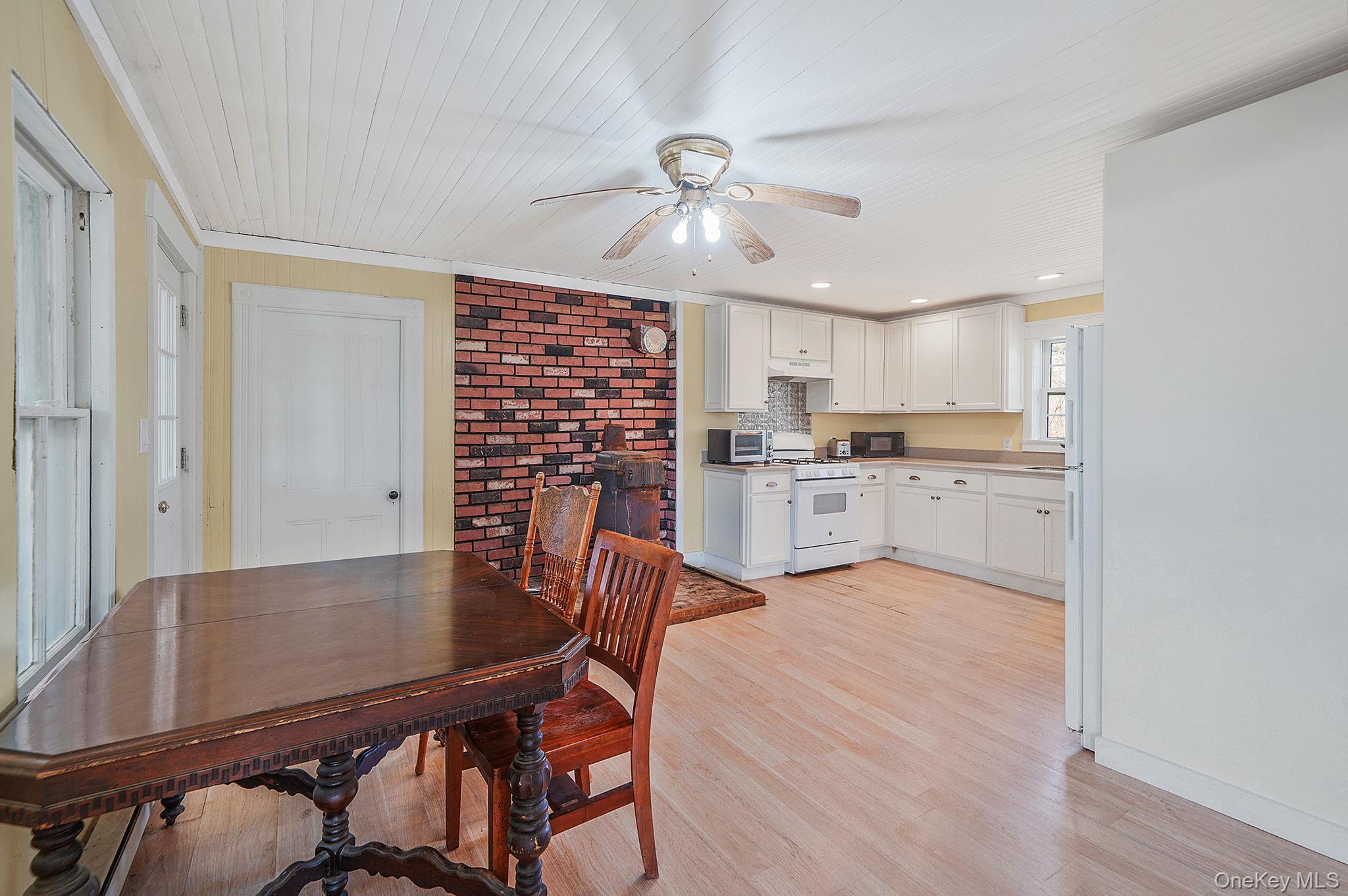 Single Family Sound Avenue  Suffolk County, NY 11901, MLS-980299-21