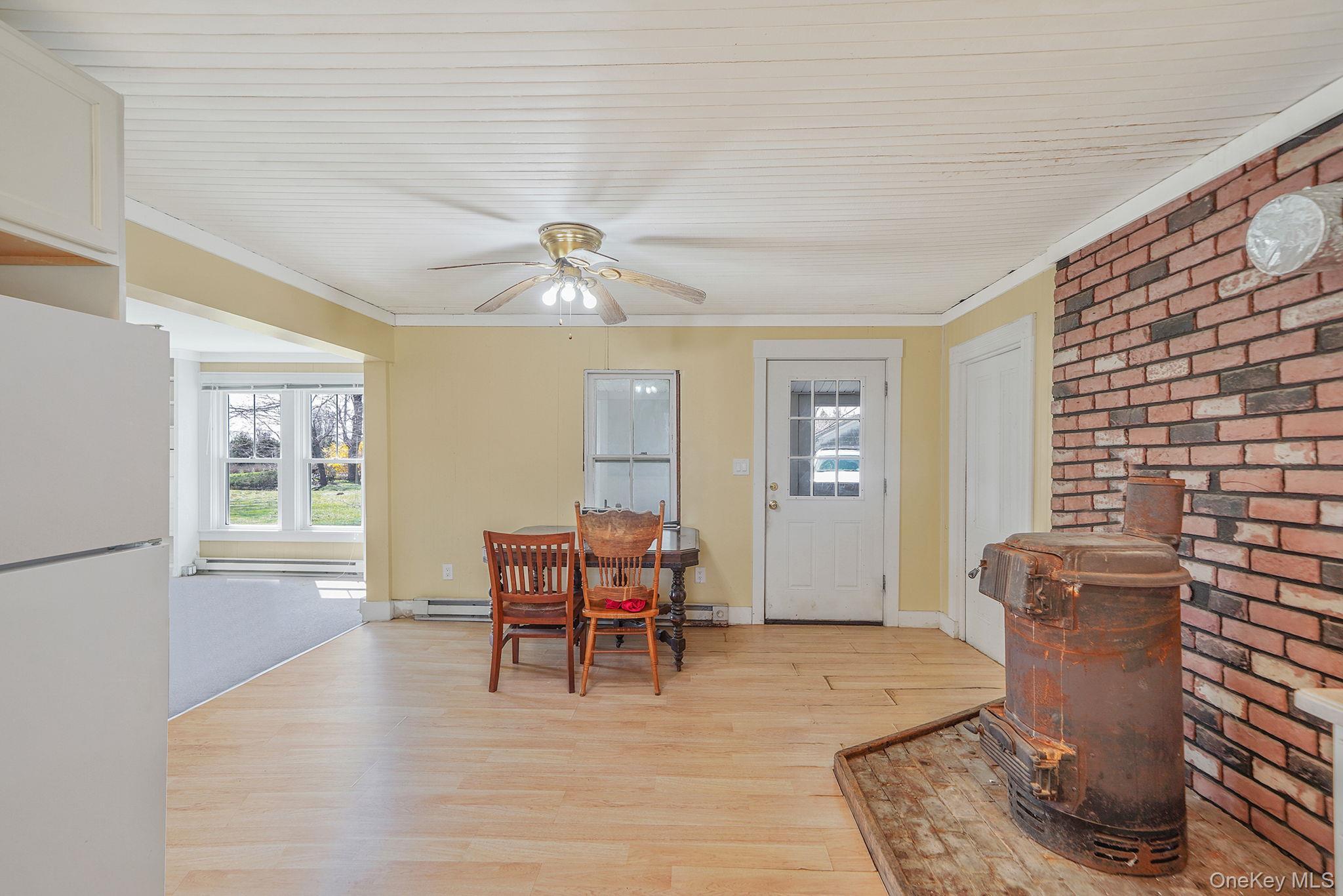 Single Family Sound Avenue  Suffolk County, NY 11901, MLS-980299-26