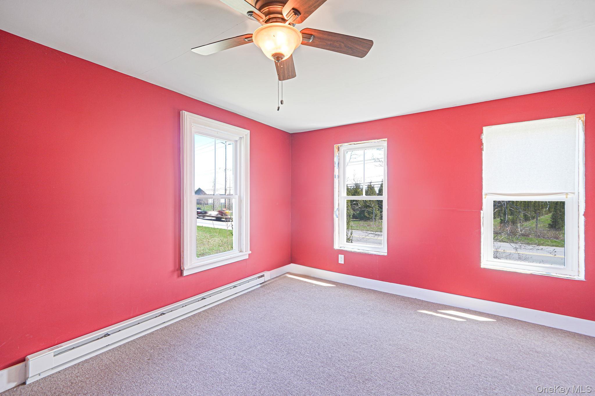 Single Family Sound Avenue  Suffolk County, NY 11901, MLS-980299-30