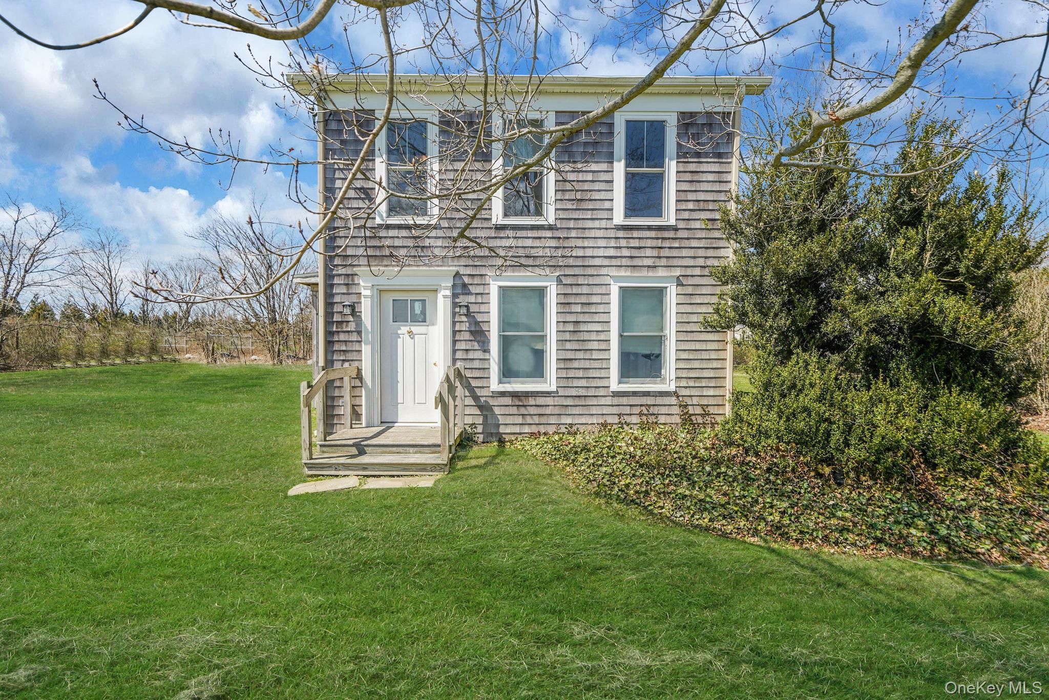 Single Family Sound Avenue  Suffolk County, NY 11901, MLS-980299-4