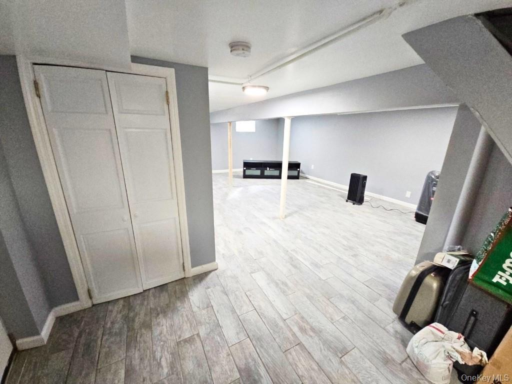 Single Family Strong Suffolk County, NY 11757, MLS-980301-10