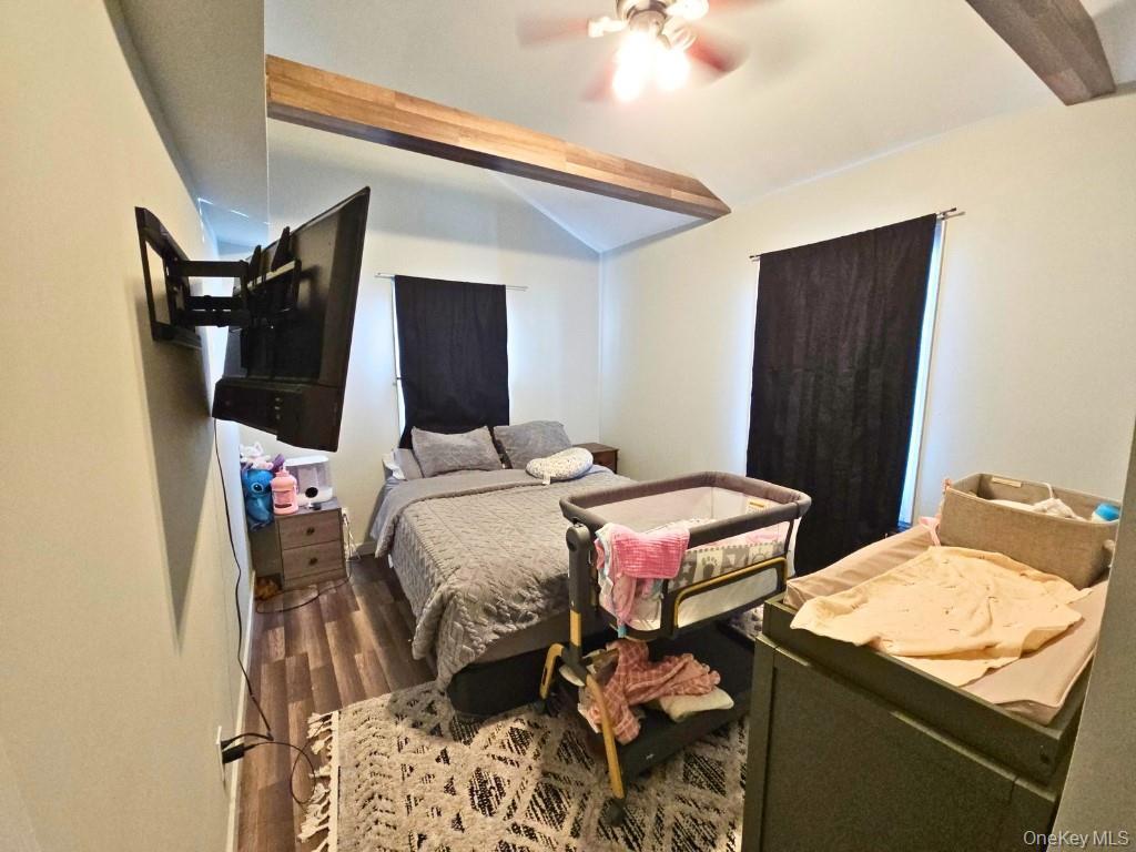 Single Family Strong Suffolk County, NY 11757, MLS-980301-4