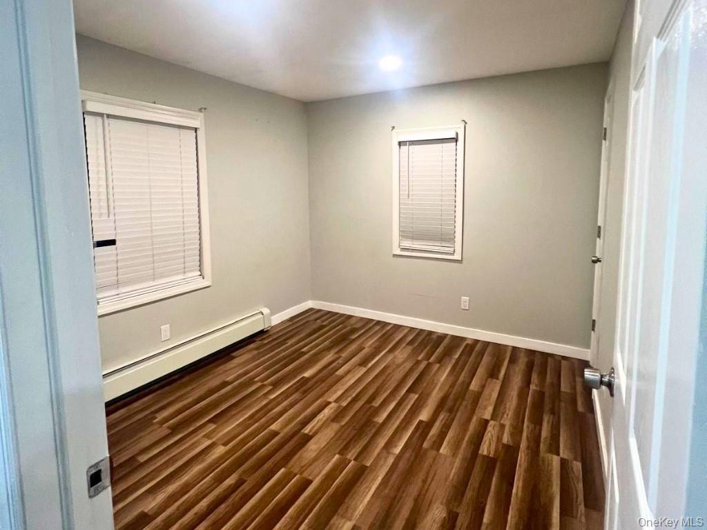 Single Family Strong Suffolk County, NY 11757, MLS-980301-5