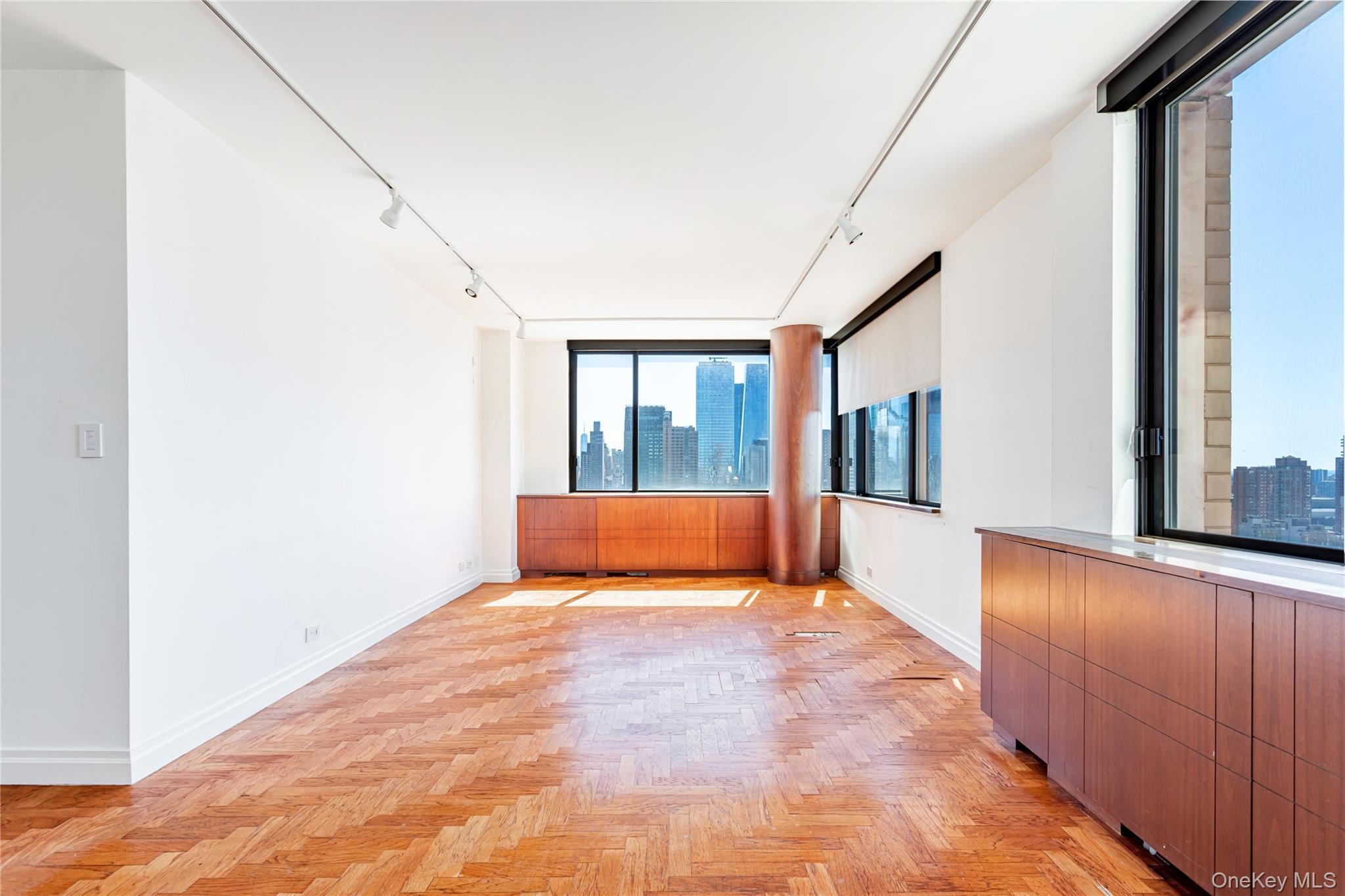 Condo 50th  Manhattan, NY 10019, MLS-980304-14