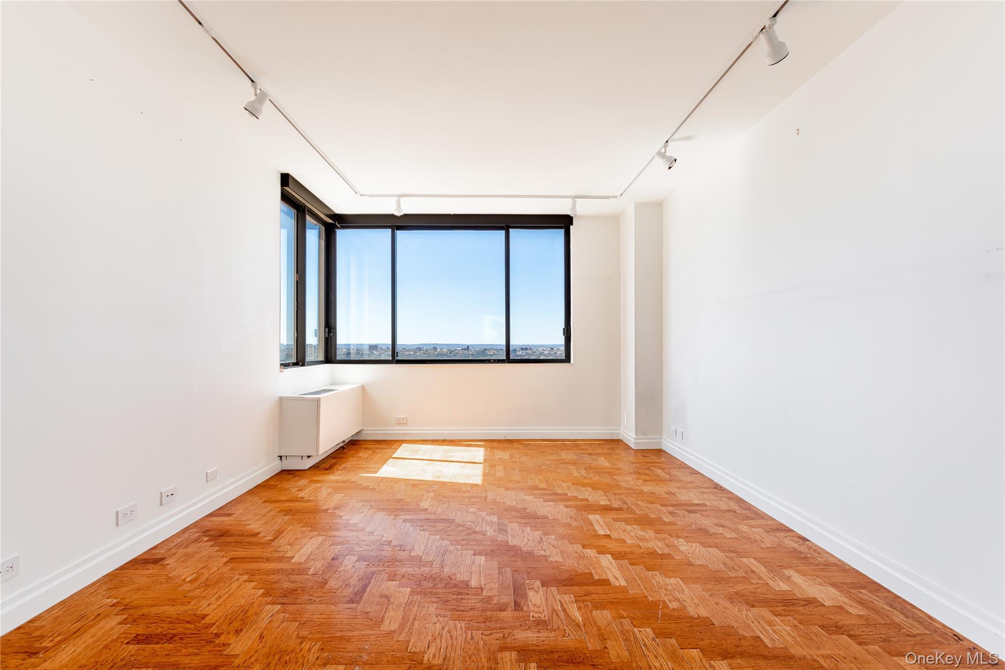 Condo 50th  Manhattan, NY 10019, MLS-980304-5