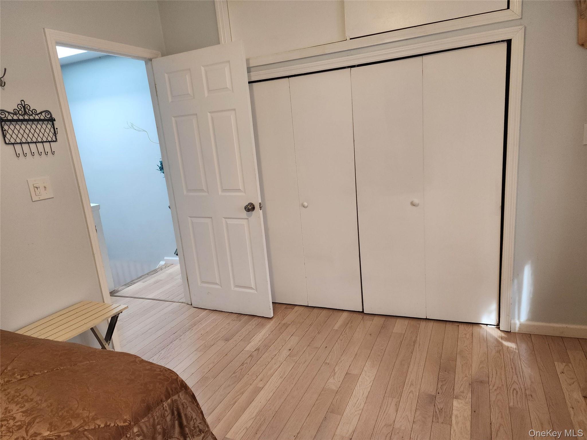 Single Family 64th Queens, NY 11385, MLS-980311-14