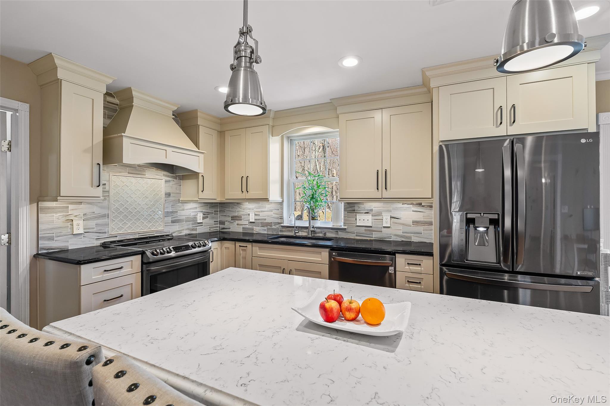 Single Family Lake Shore  Ulster County, NY 12566, MLS-980317-11