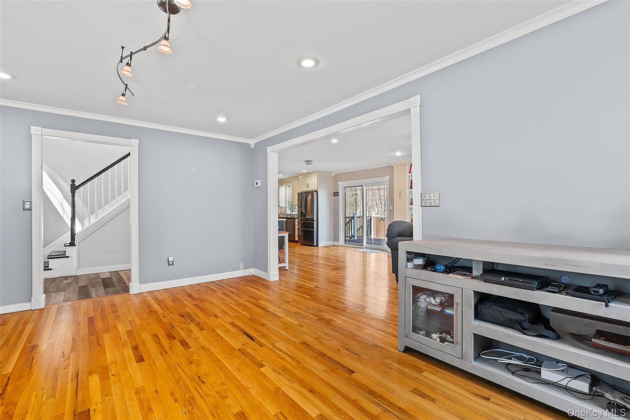 Single Family Lake Shore  Ulster County, NY 12566, MLS-980317-19