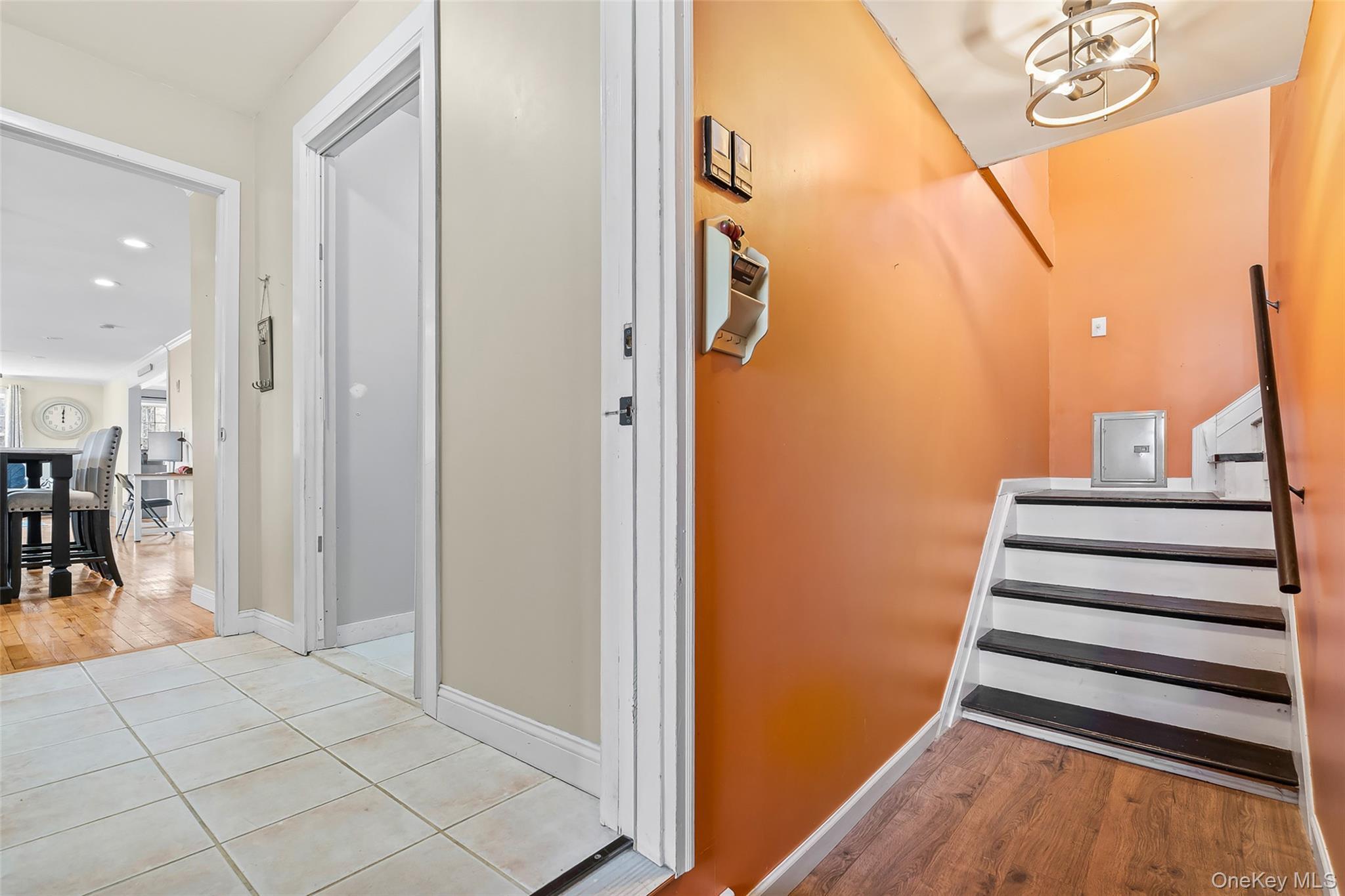 Single Family Lake Shore  Ulster County, NY 12566, MLS-980317-37