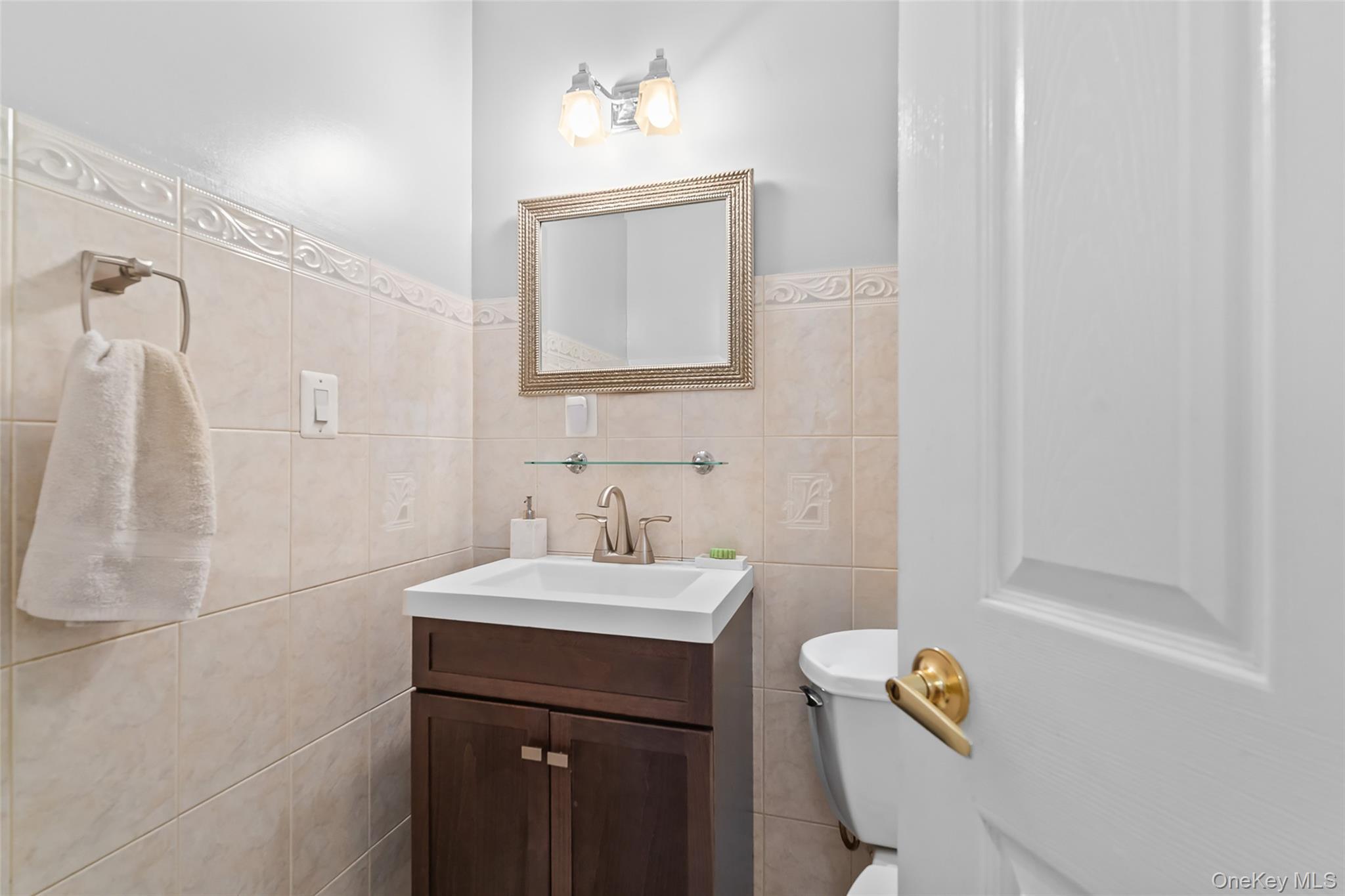 Single Family Lake Shore  Ulster County, NY 12566, MLS-980317-7