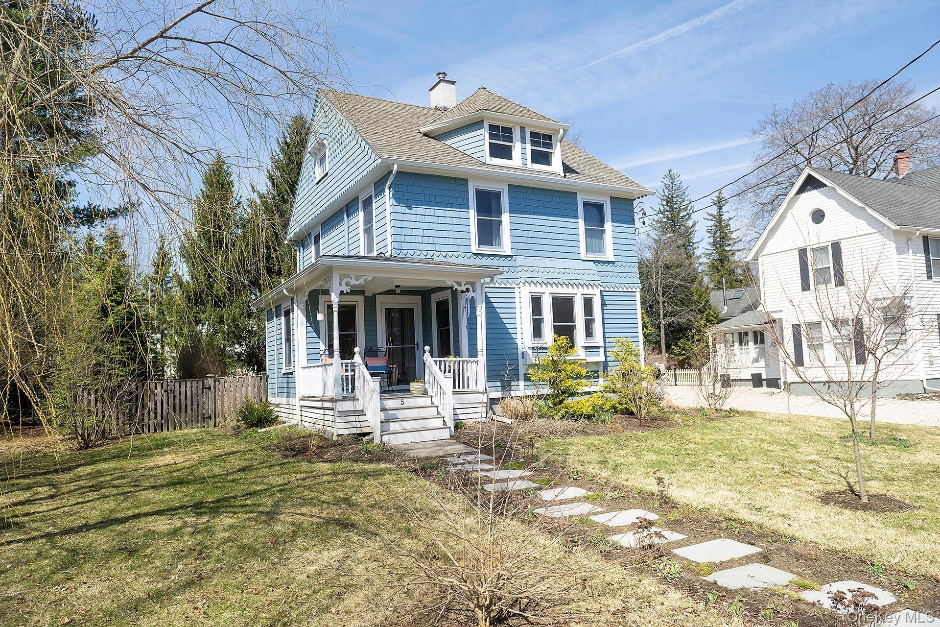 Single Family Central  Dutchess County, NY 12546, MLS-980323-2