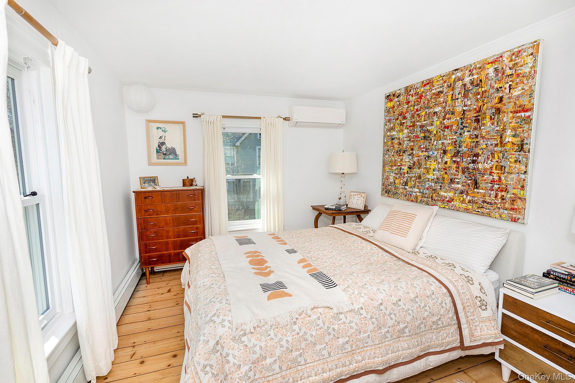 Single Family Central  Dutchess County, NY 12546, MLS-980323-21