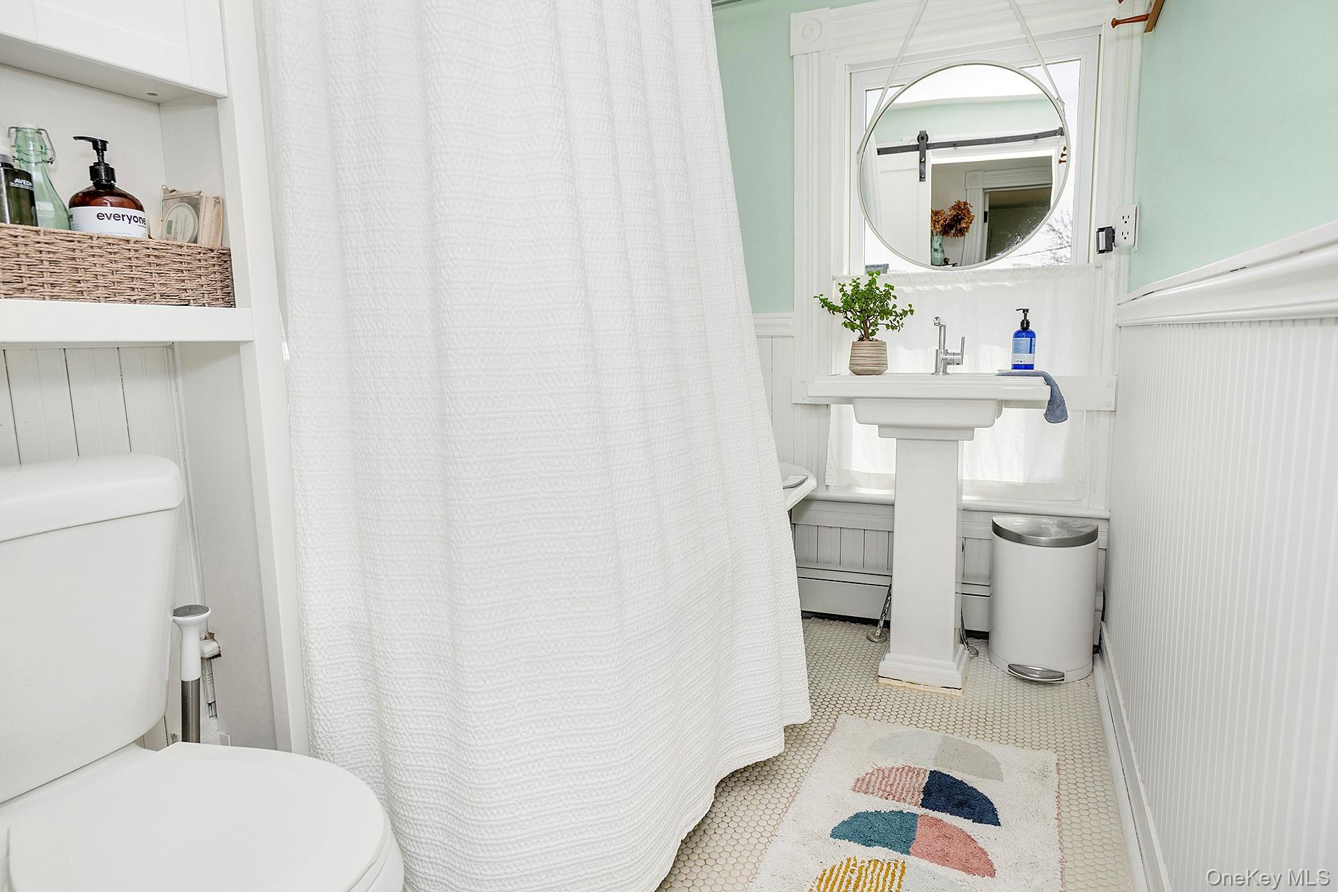 Single Family Central  Dutchess County, NY 12546, MLS-980323-22