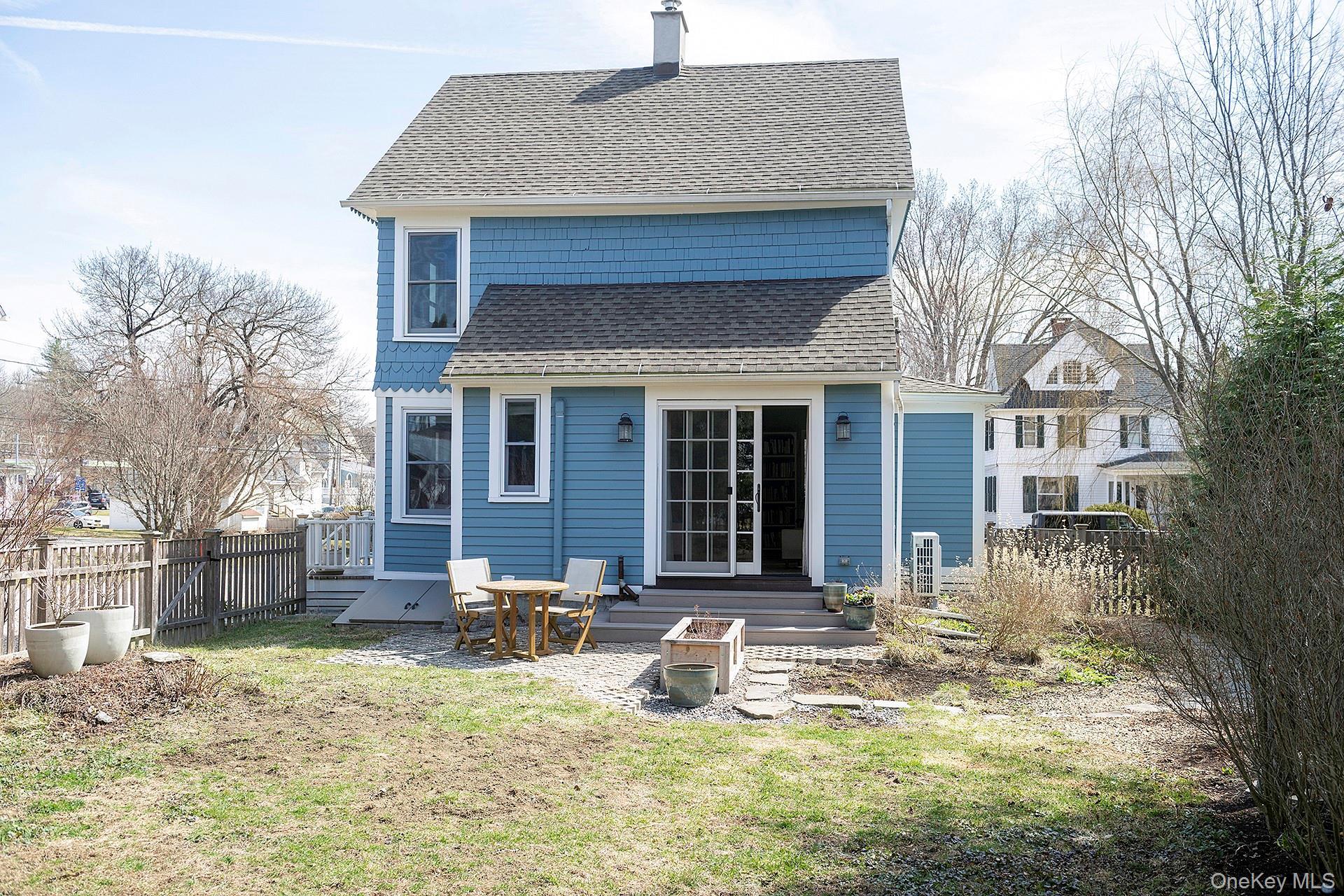 Single Family Central  Dutchess County, NY 12546, MLS-980323-26