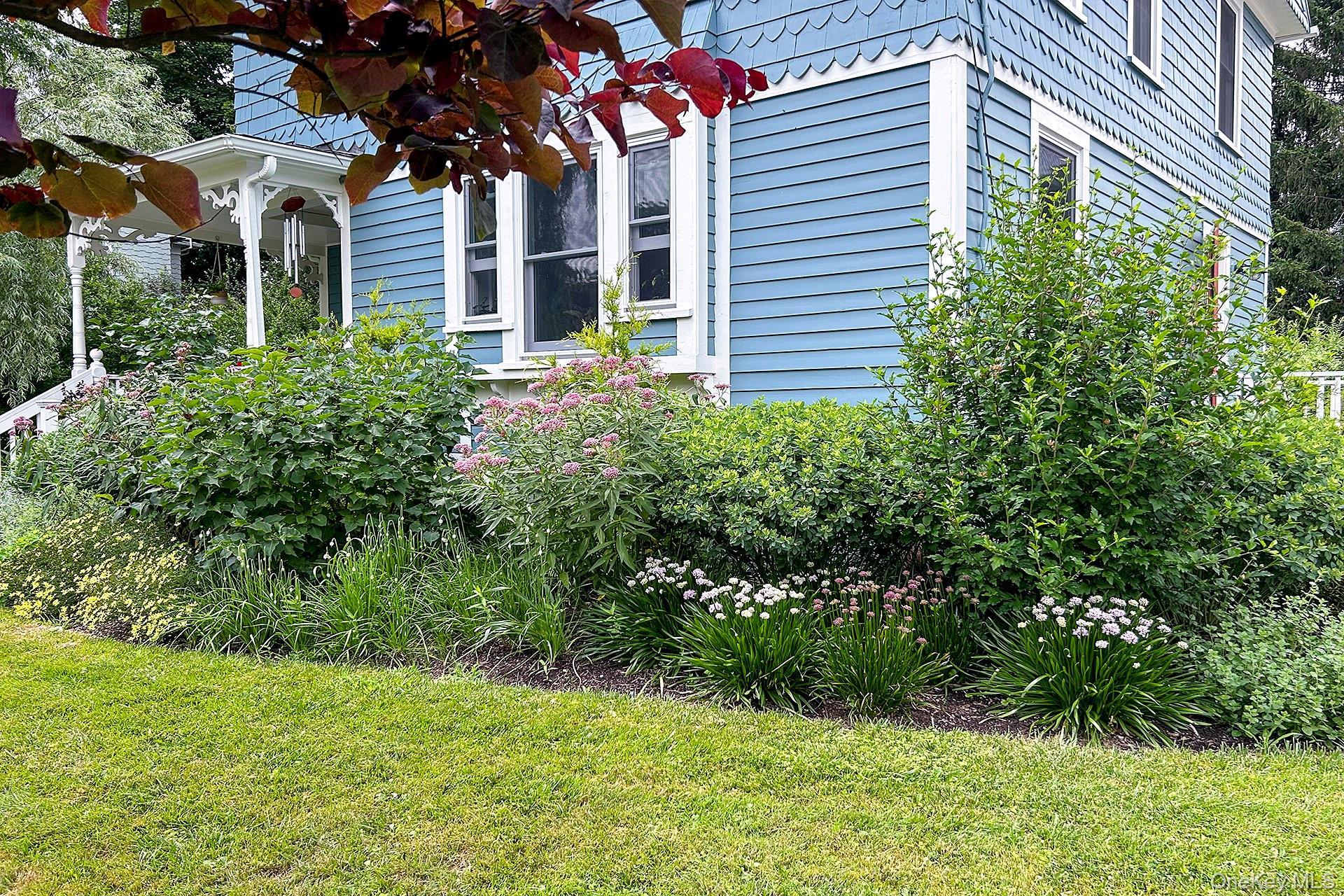 Single Family Central  Dutchess County, NY 12546, MLS-980323-8