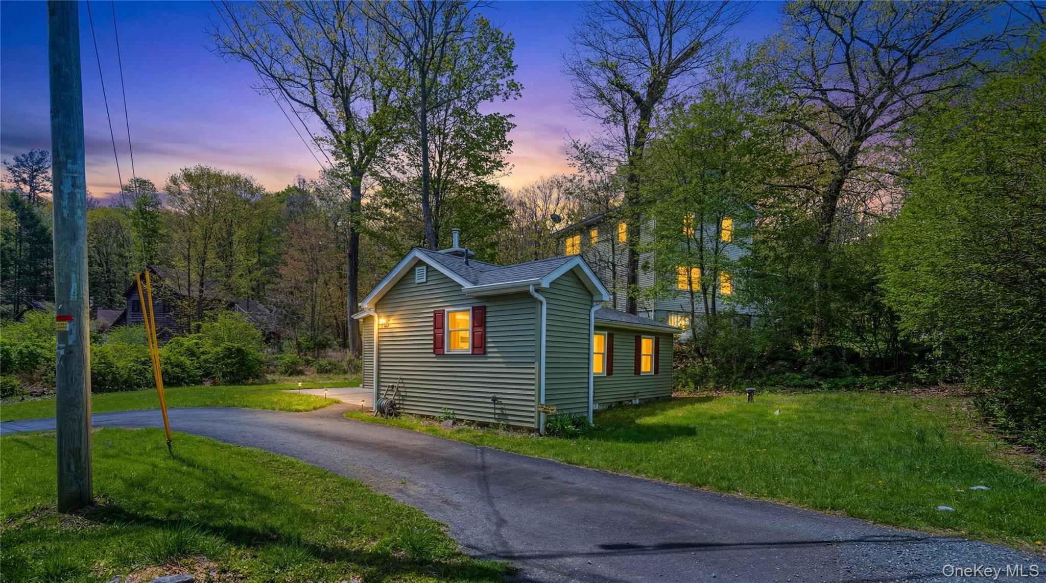 Single Family Forest Glen Road Orange County, NY 10950, MLS-980324-2