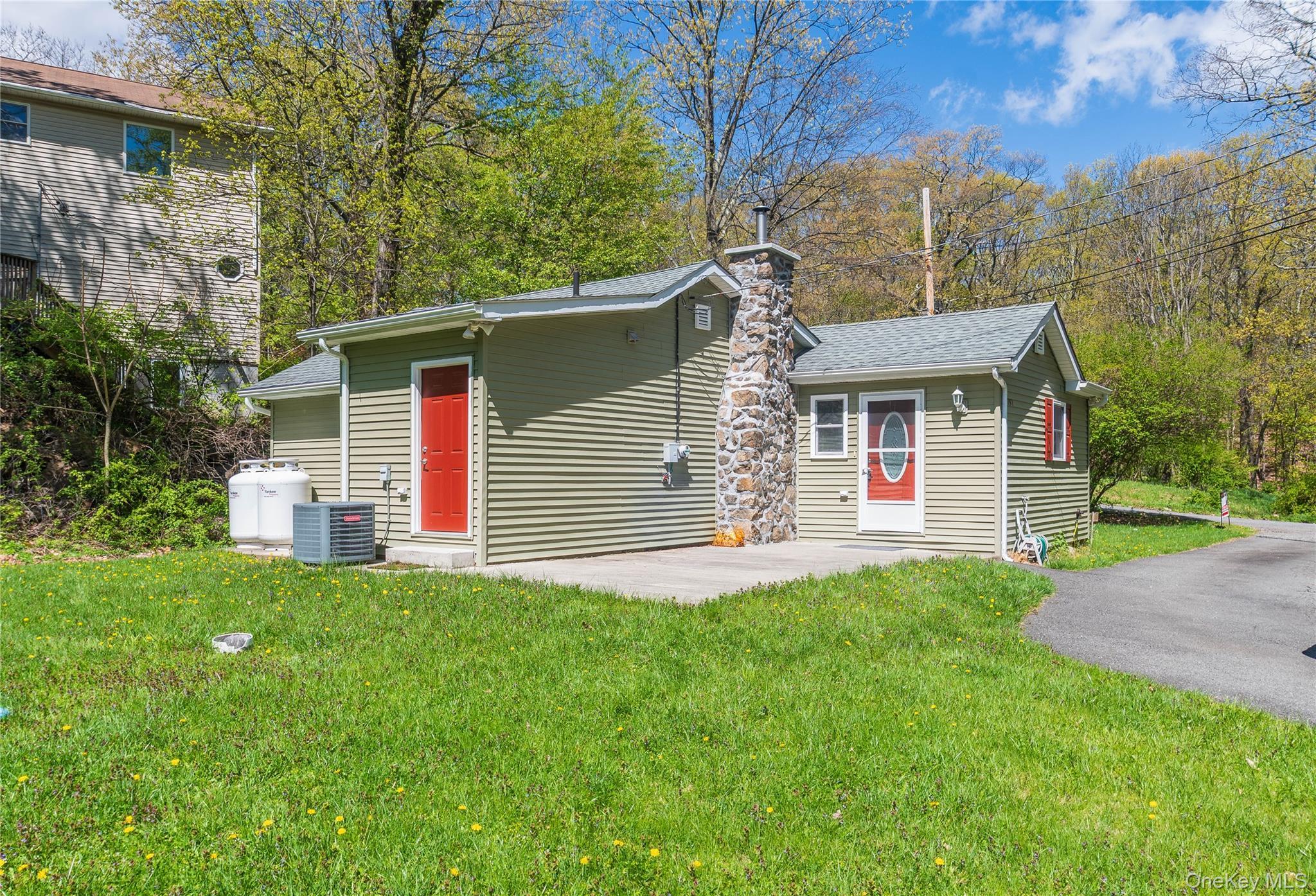 Single Family Forest Glen Road Orange County, NY 10950, MLS-980324-3