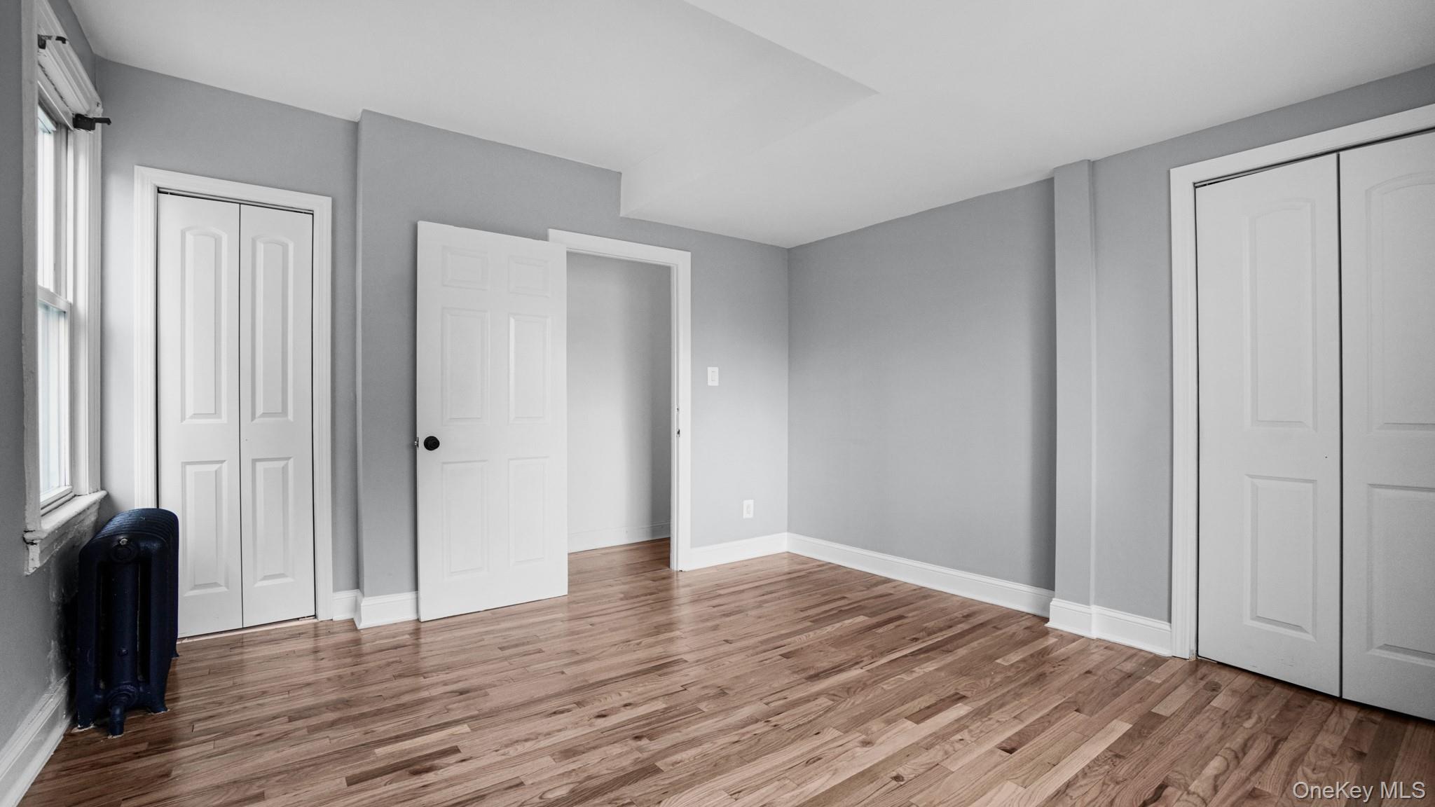 Single Family 235th Bronx, NY 10470, MLS-980325-11