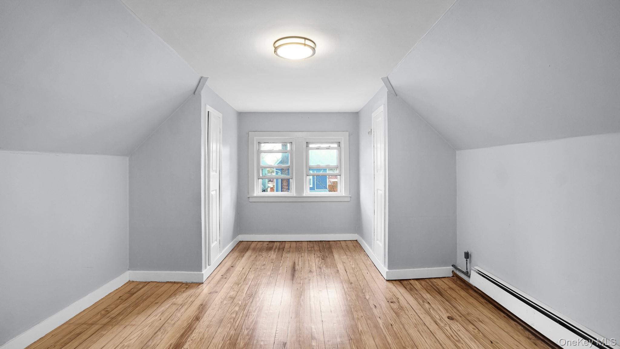 Single Family 235th Bronx, NY 10470, MLS-980325-18