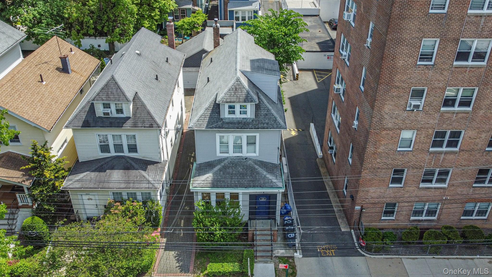 Single Family 235th  Bronx, NY 10470, MLS-980325-27