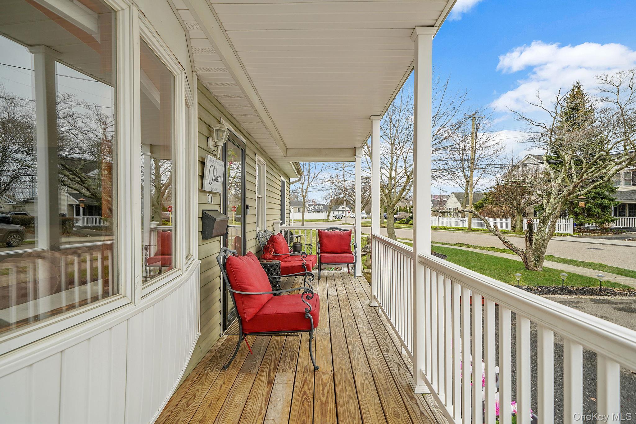 Single Family Nehring  Suffolk County, NY 11702, MLS-980333-3