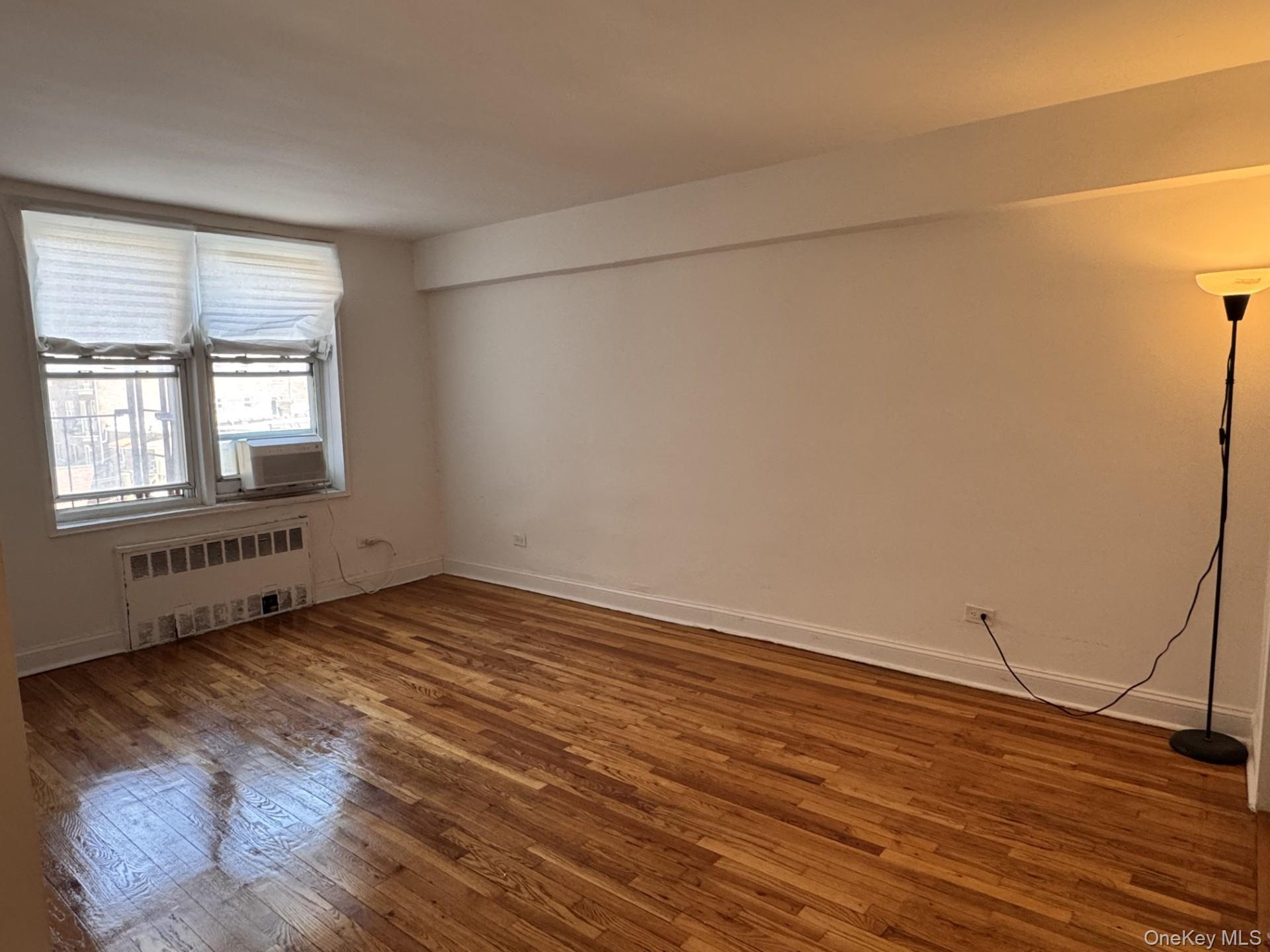 Apartment 108th Queens, NY 11375, MLS-980350-4