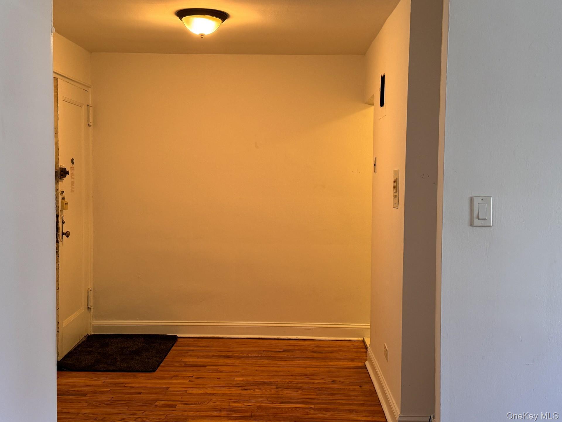 Apartment 108th Queens, NY 11375, MLS-980350-6