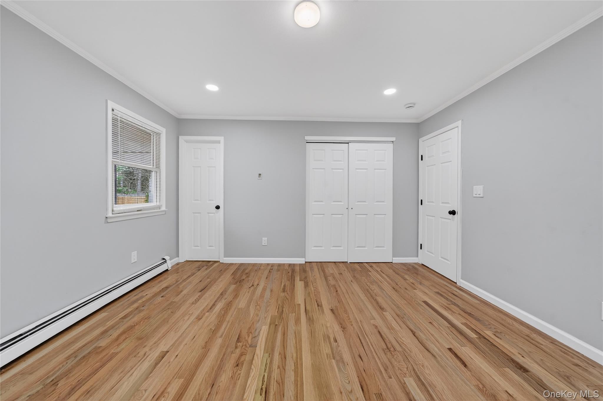 Single Family Oak  Suffolk County, NY 11967, MLS-980355-14