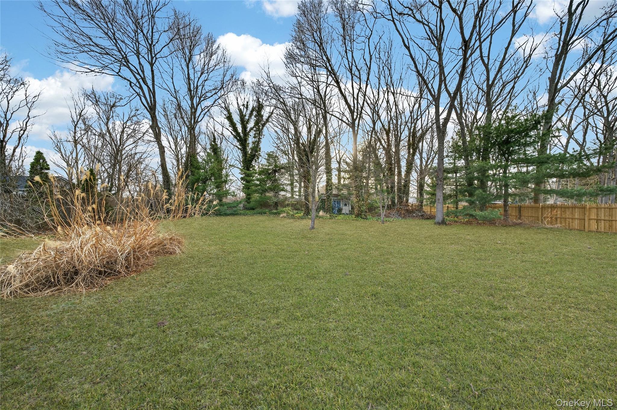 Single Family Oak  Suffolk County, NY 11967, MLS-980355-34