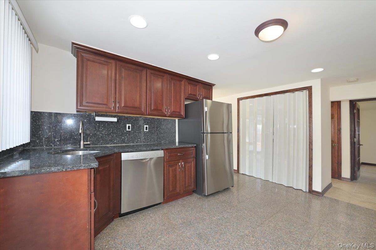 Single Family Cabot  Nassau County, NY 11758, MLS-980358-16
