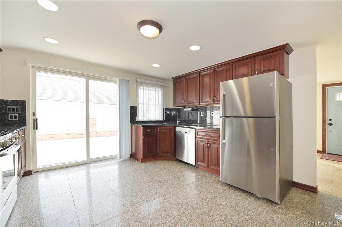 Single Family Cabot  Nassau County, NY 11758, MLS-980358-19
