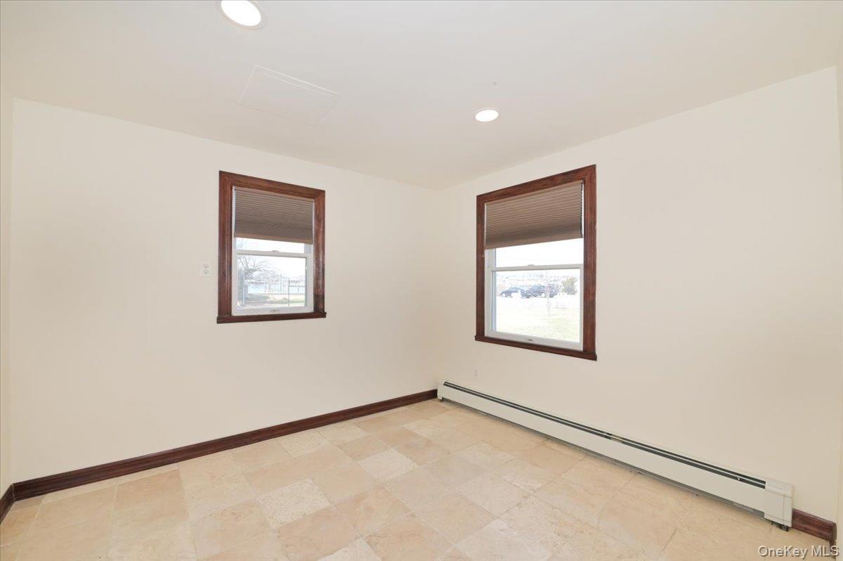 Single Family Cabot  Nassau County, NY 11758, MLS-980358-20