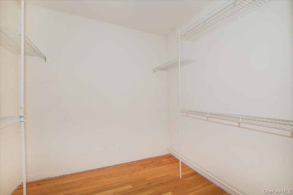 Single Family Cabot  Nassau County, NY 11758, MLS-980358-24