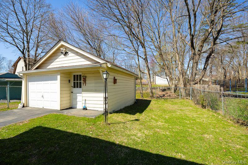 Single Family Innis  Dutchess County, NY 12601, MLS-980383-6