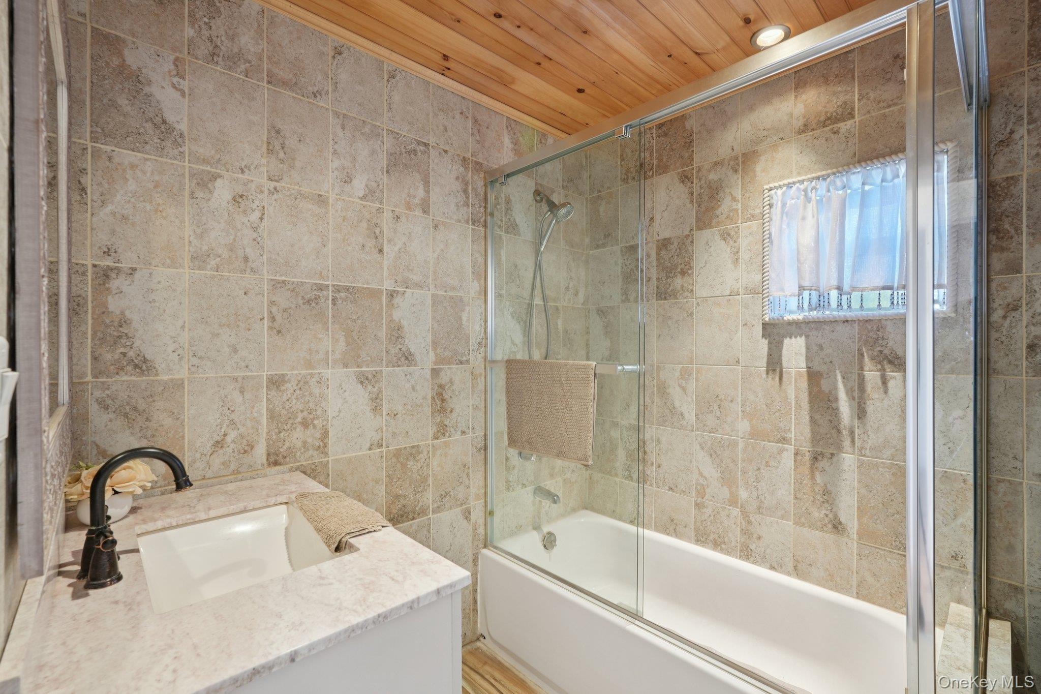 Single Family Pine Hill  Orange County, NY 10930, MLS-980393-12