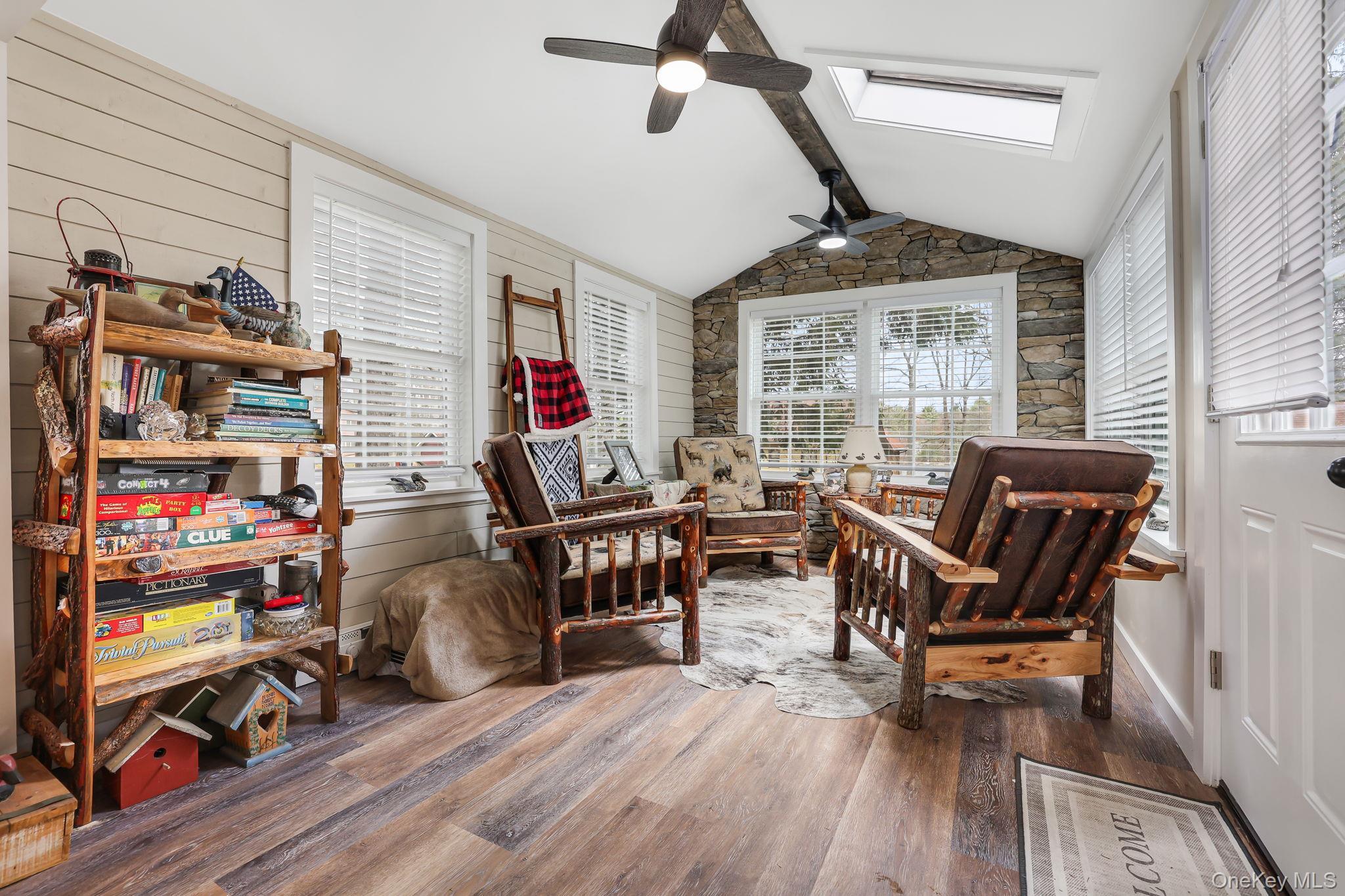 Single Family Minisink  Sullivan County, NY 12737, MLS-980421-13