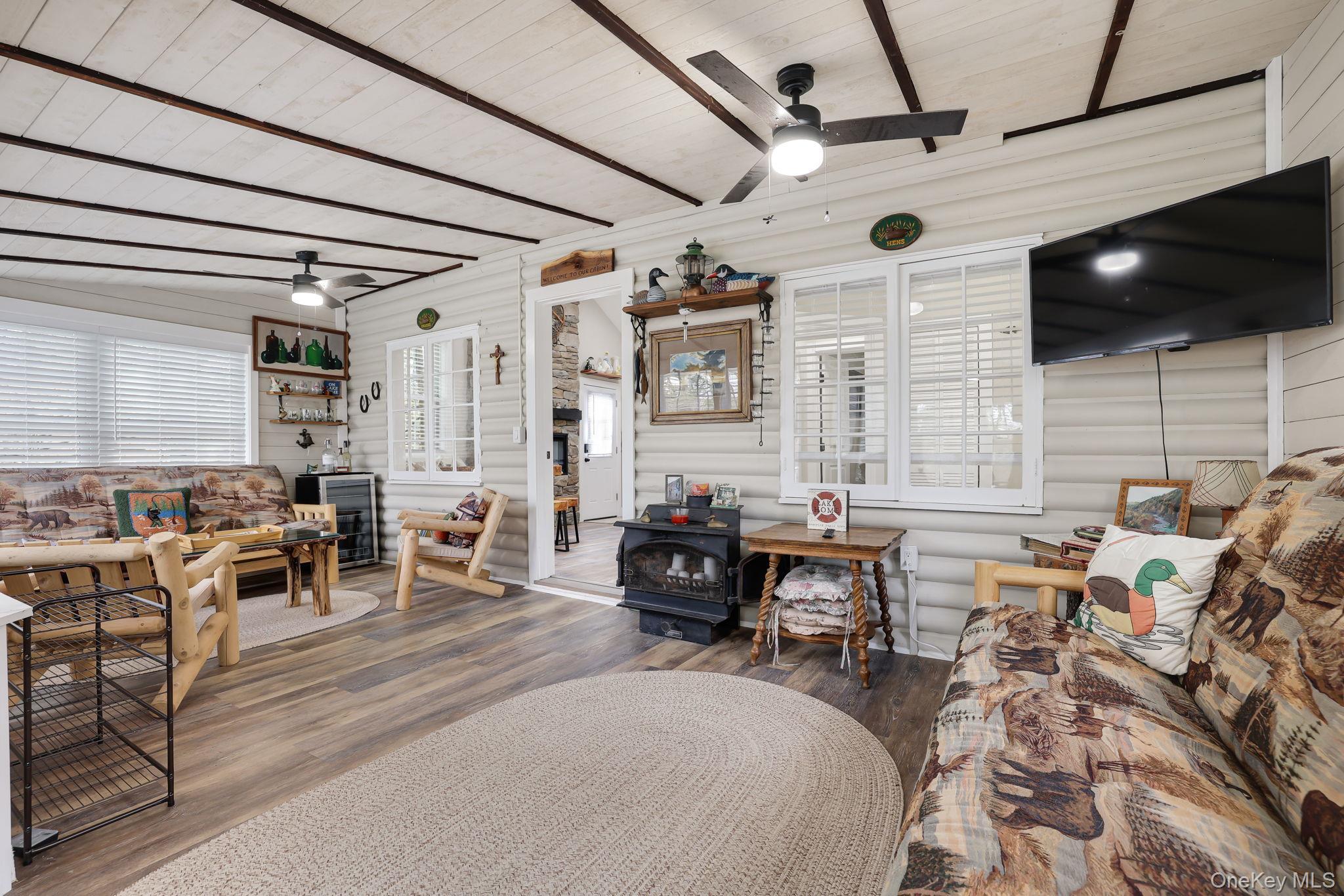 Single Family Minisink  Sullivan County, NY 12737, MLS-980421-14