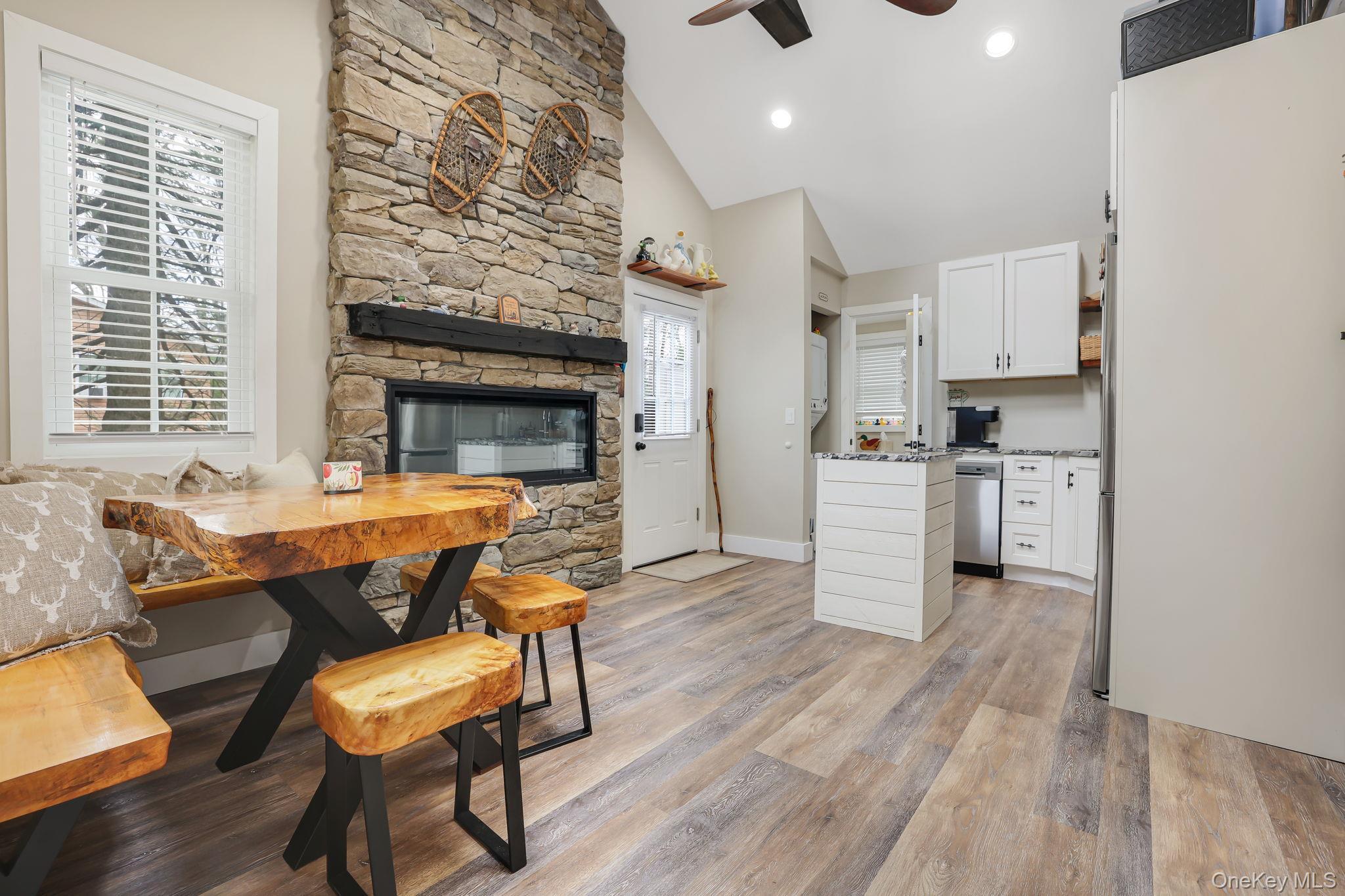 Single Family Minisink  Sullivan County, NY 12737, MLS-980421-6