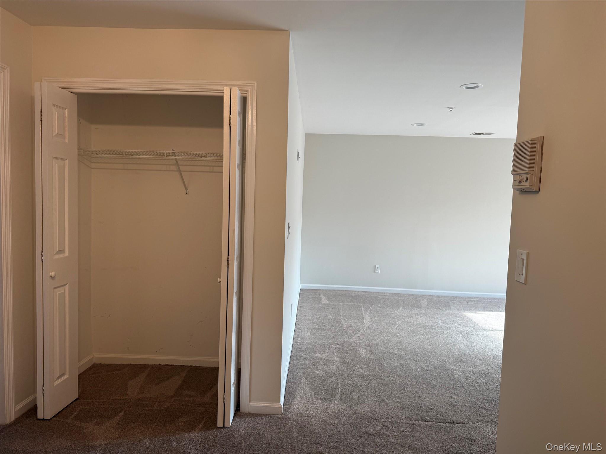 Condo Lorien  Suffolk County, NY 11747, MLS-980422-4