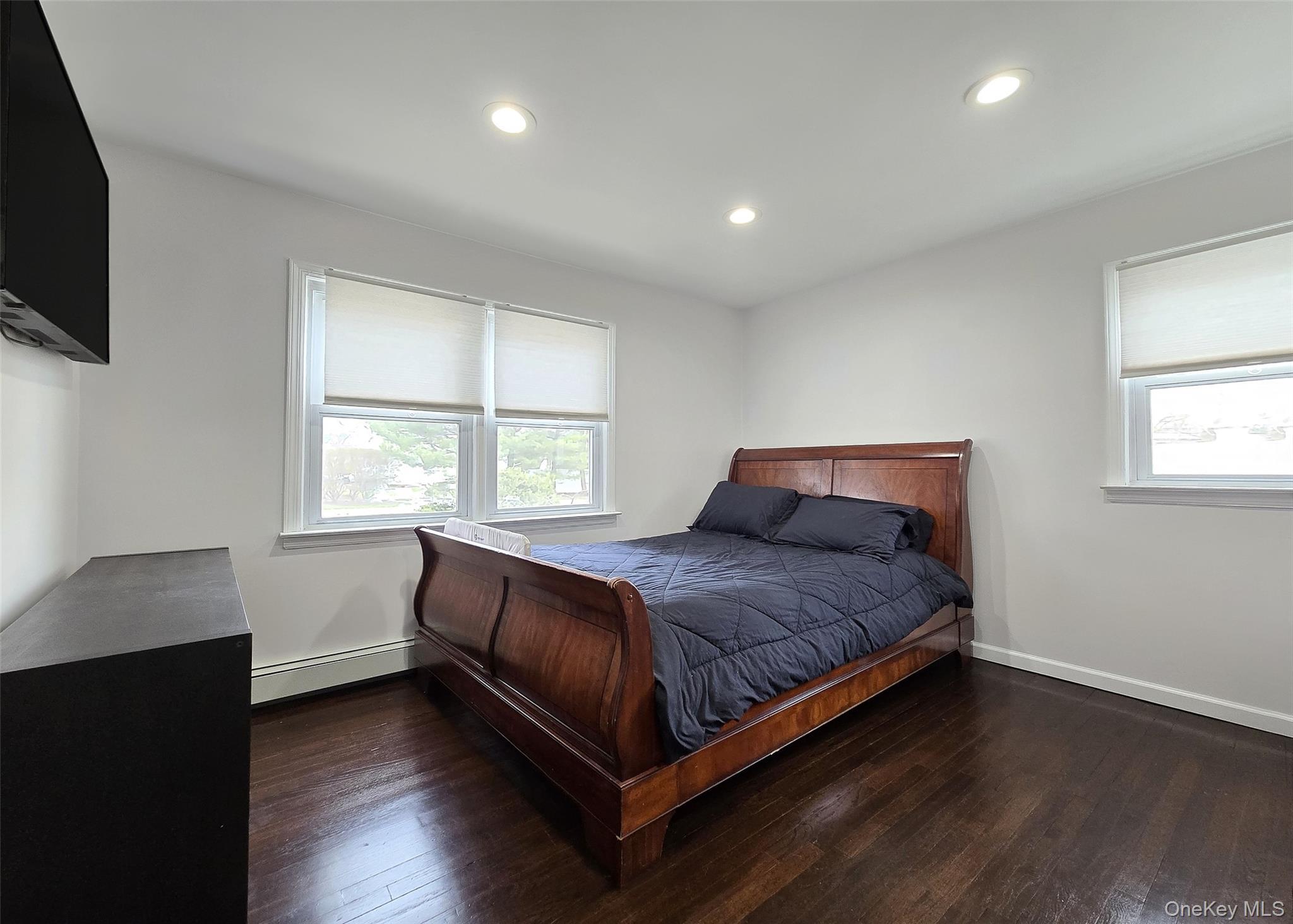 Single Family Browns  Suffolk County, NY 11767, MLS-980443-10