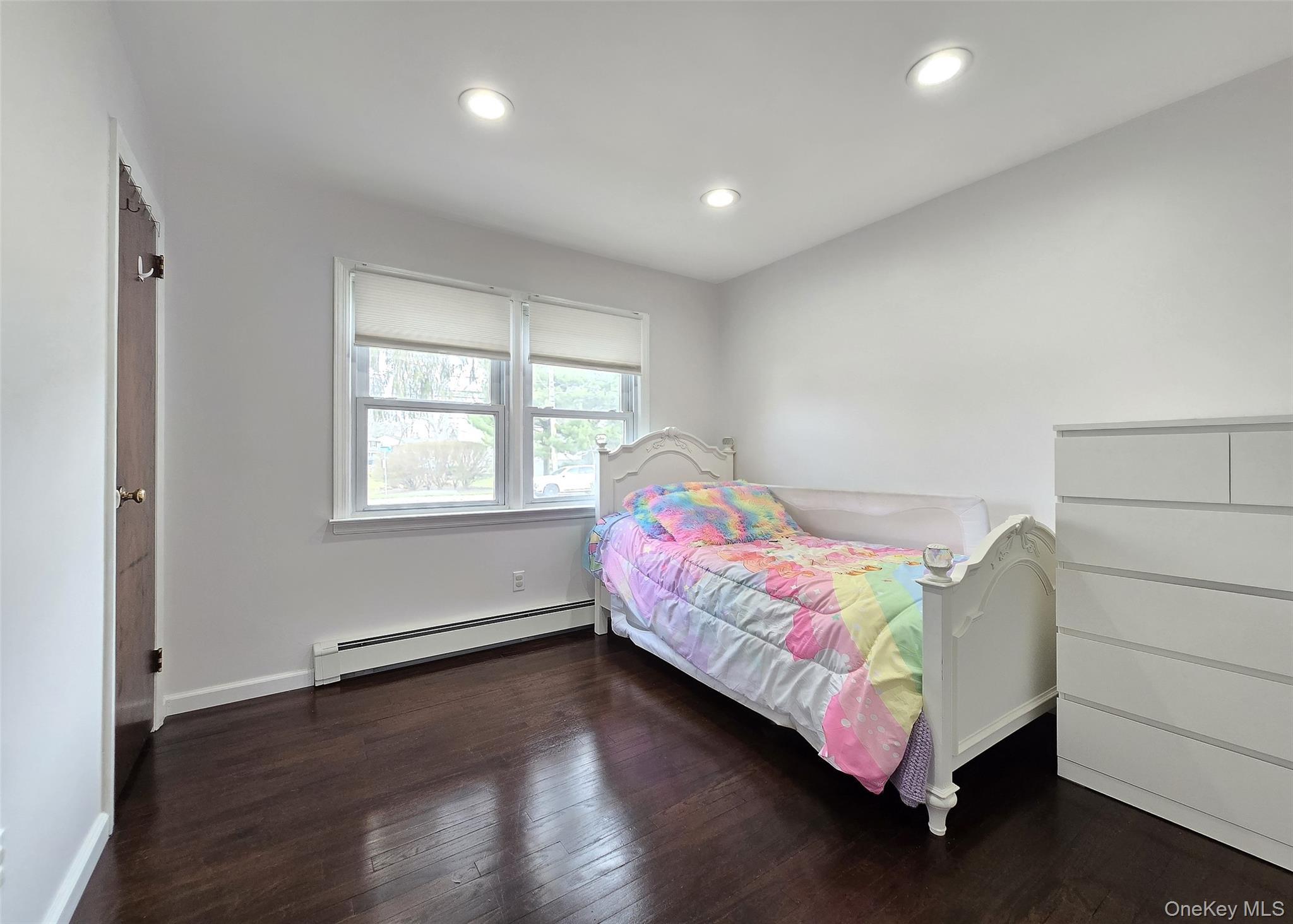 Single Family Browns  Suffolk County, NY 11767, MLS-980443-12