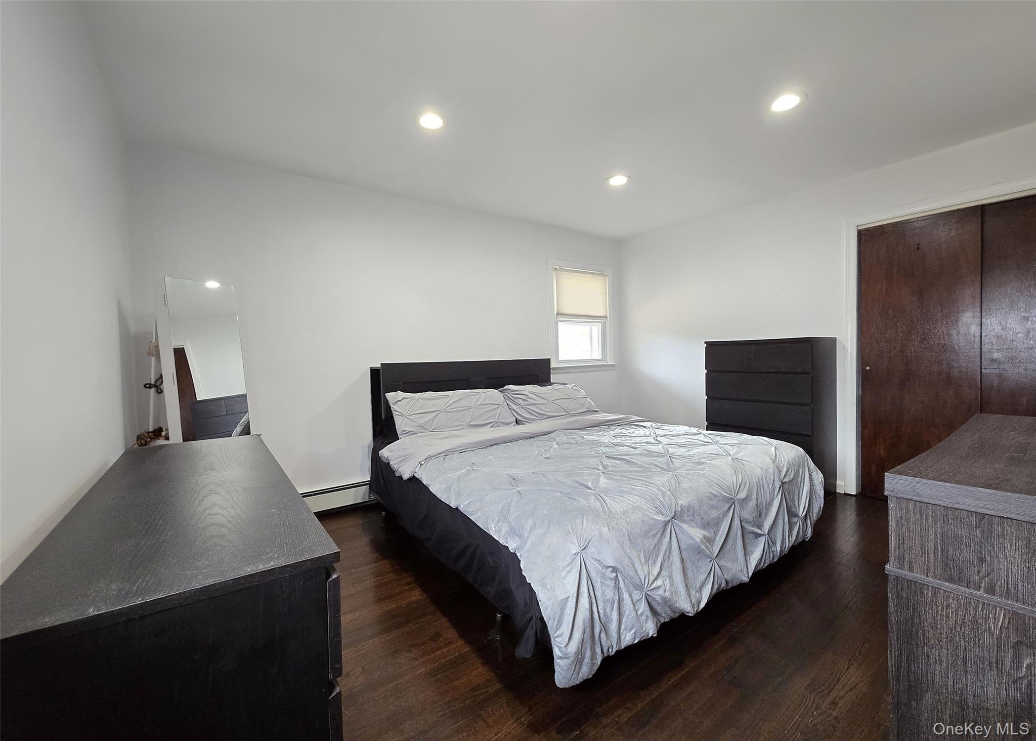 Single Family Browns  Suffolk County, NY 11767, MLS-980443-13